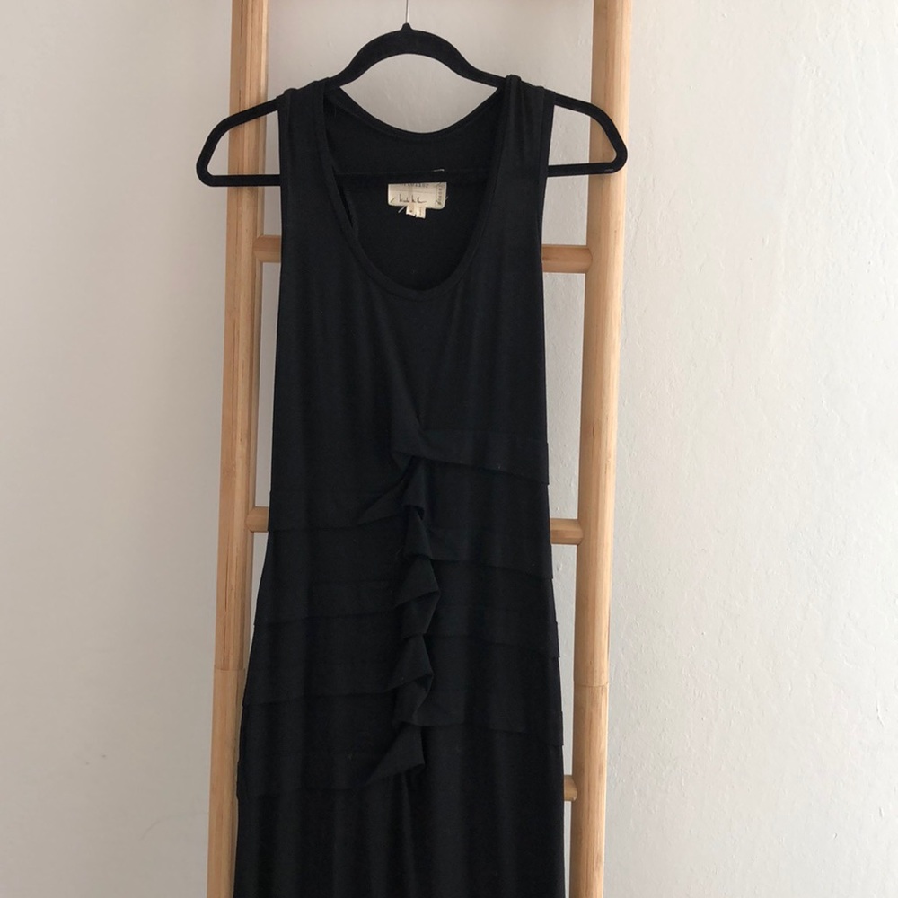 Flattering black maxi dress